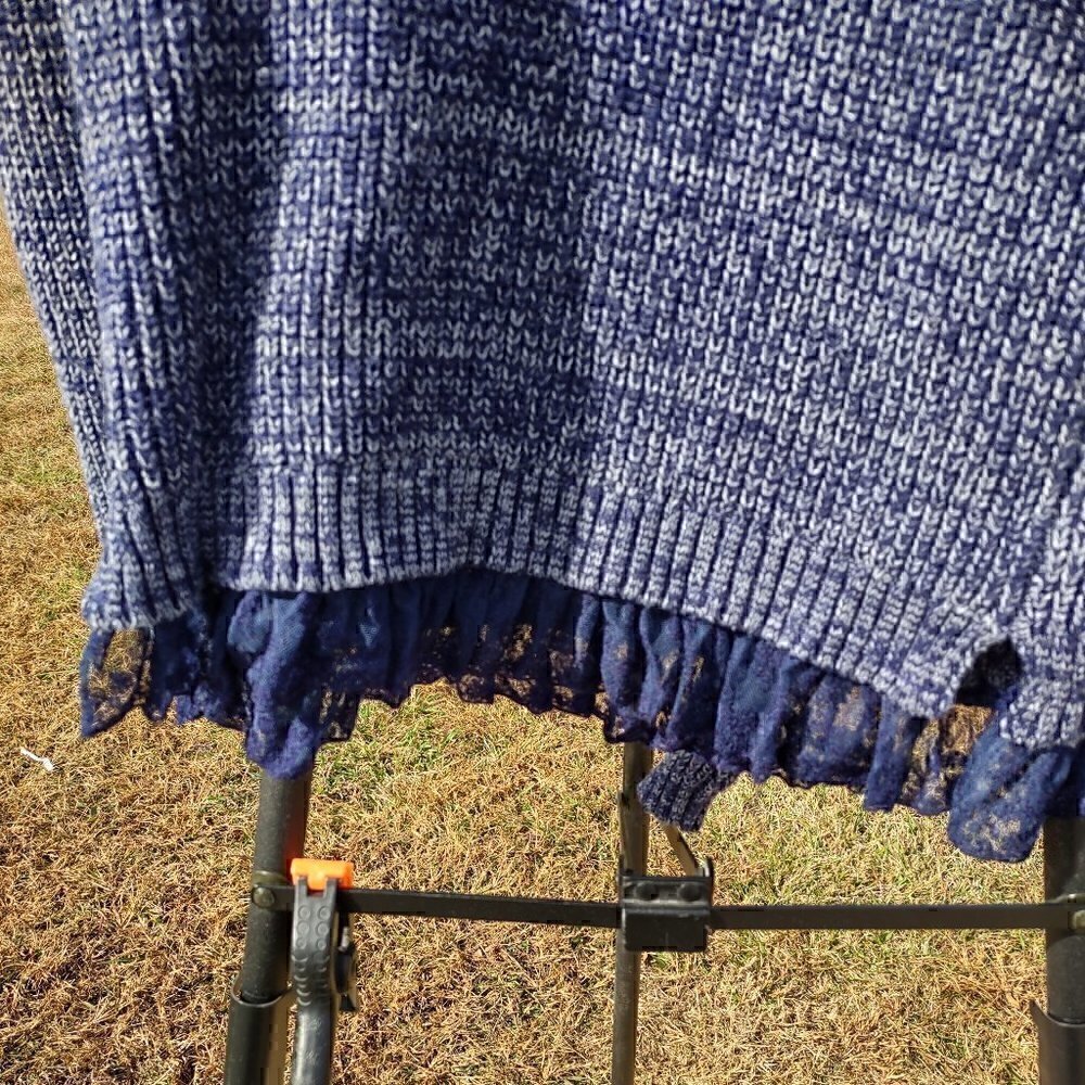 Jolt Blue And White Sweater Size L - Picture 3 of 6